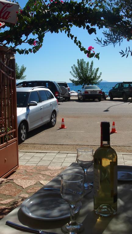 Rondos Hotel Himara Kültér fotó