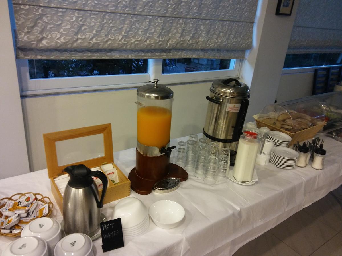Rondos Hotel Himara Kültér fotó