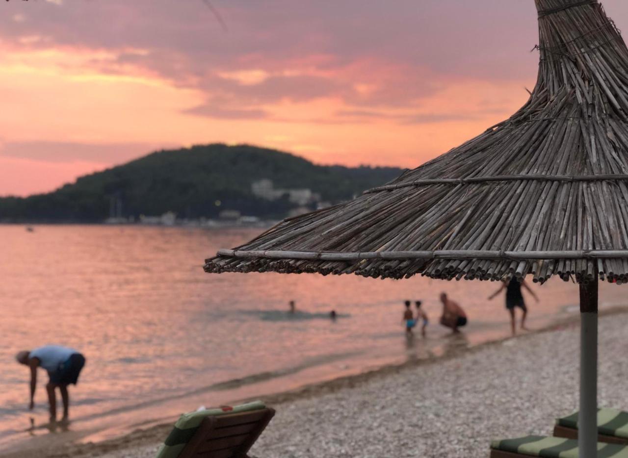 Rondos Hotel Himara Kültér fotó