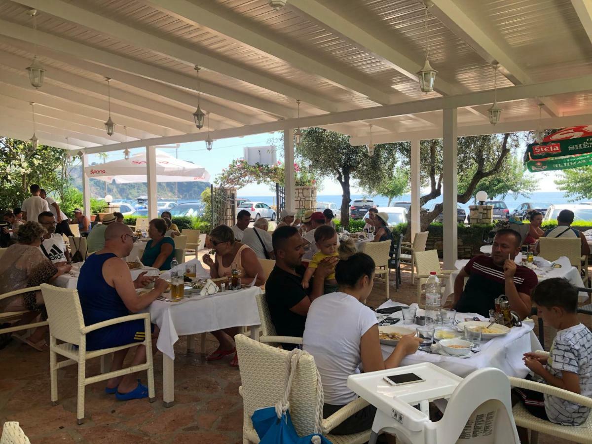 Rondos Hotel Himara Kültér fotó